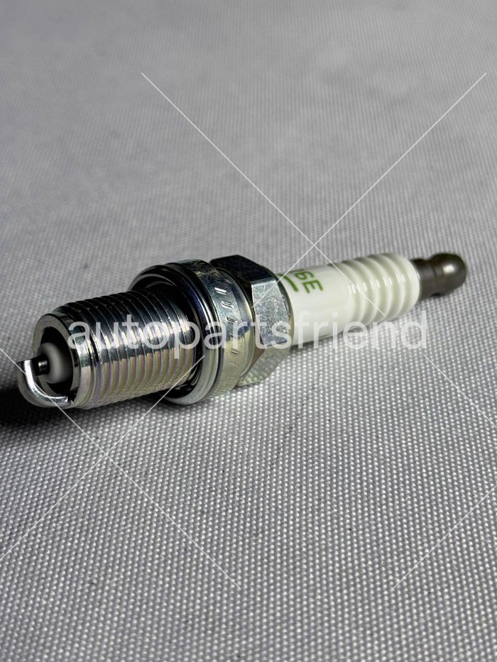 หัวเทียน (BKR6E) - Image 1